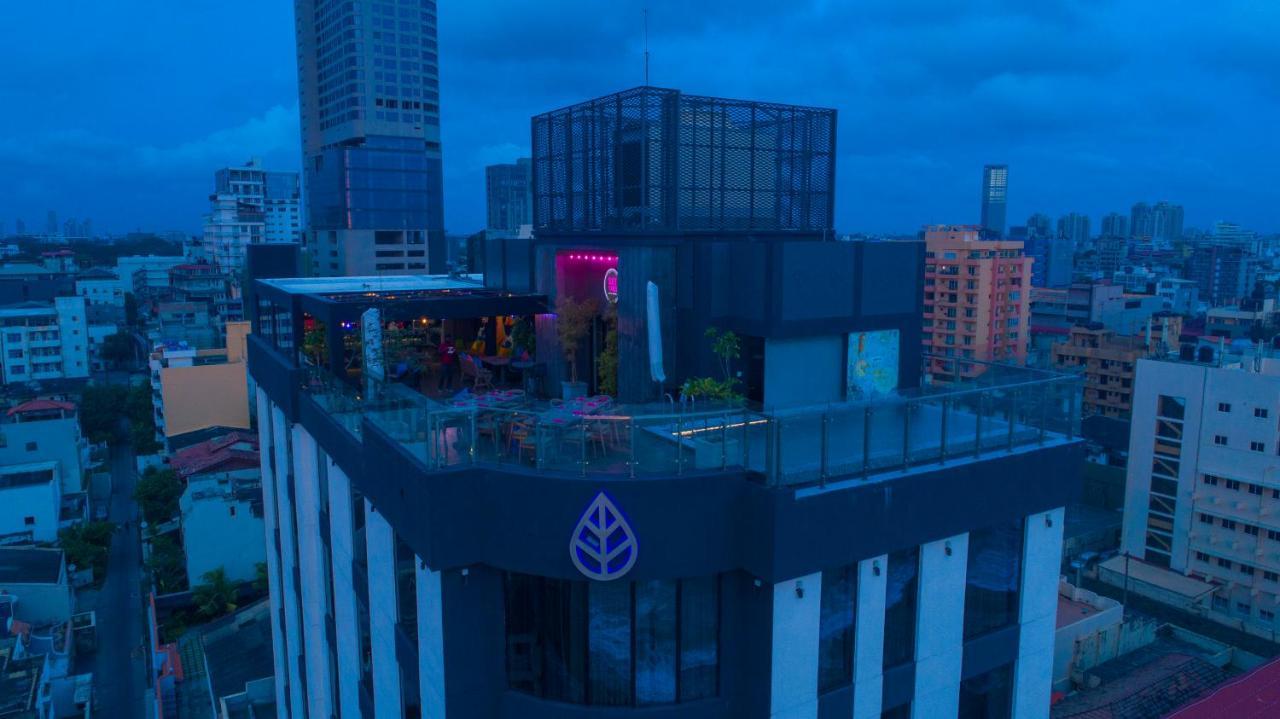 Maradha Colombo Hotel Exterior photo